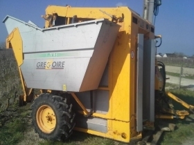 Комбайн для уборки винограда GREGOIRE g55